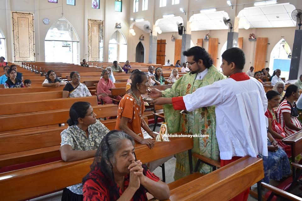 கிறிஸ்மஸ் தினத்தினை முன்னிட்டு ஆலயத்திற்கு வருகை தரமுடியாத நோயாளர்களுக்கான திருப்பலி