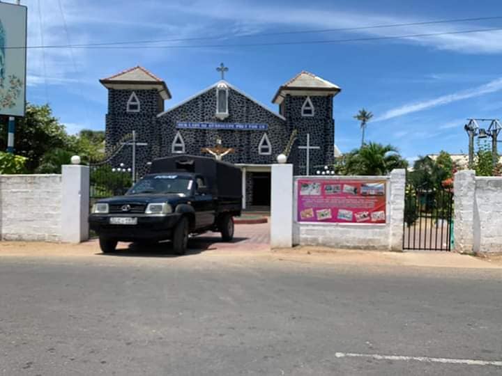 திருகோணமலை பிரதான தேவாலயங்கள் அனைத்தும் தற்கலிகமாக மூடப்பட்டுள்ளது