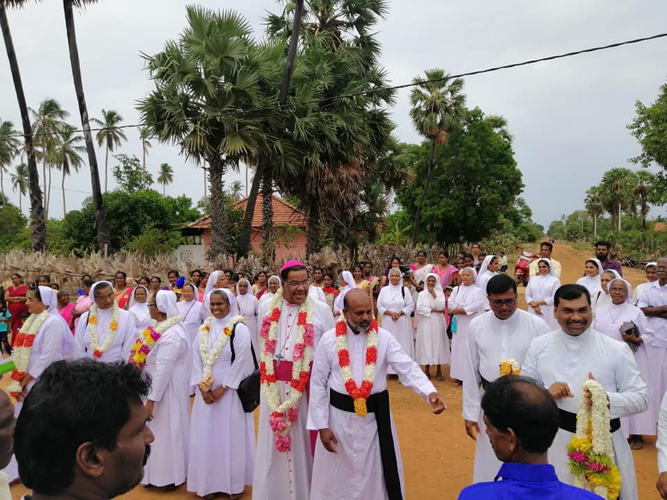 ஆனந்தா அகம் திறப்பு  – ஆனந்தபும் நாம் புரண்ட மண்