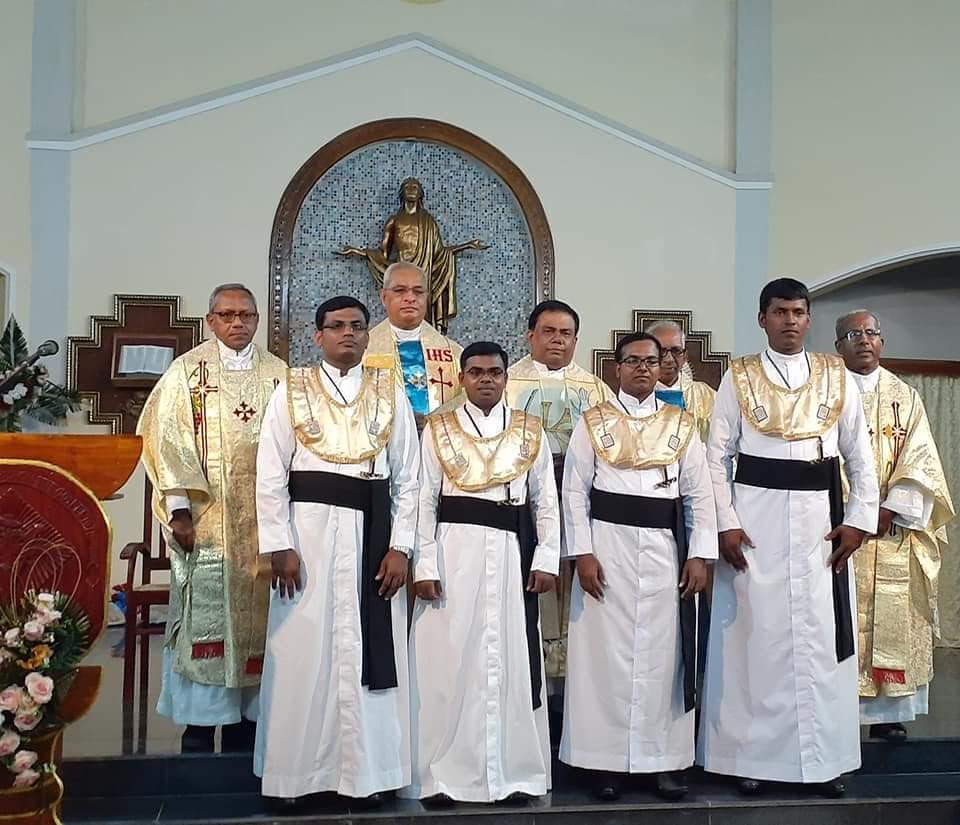 அருட்சகோதரகர்கள் திருதொண்டர்களாக திரு நிலைப்படுத்தப்பட்டார்கள்