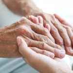 பிறருக்குத் தொண்டாற்ற தங்களையே வழங்கும் உண்மையான ஹீரோக்களாக வாழ இளைஞர்களுக்கு அழைப்பு விடுத்தார்.