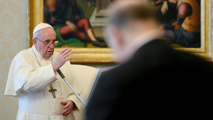 இறைவனுடன் உரையாடும்போது, அஞ்சத் தேவையில்லை