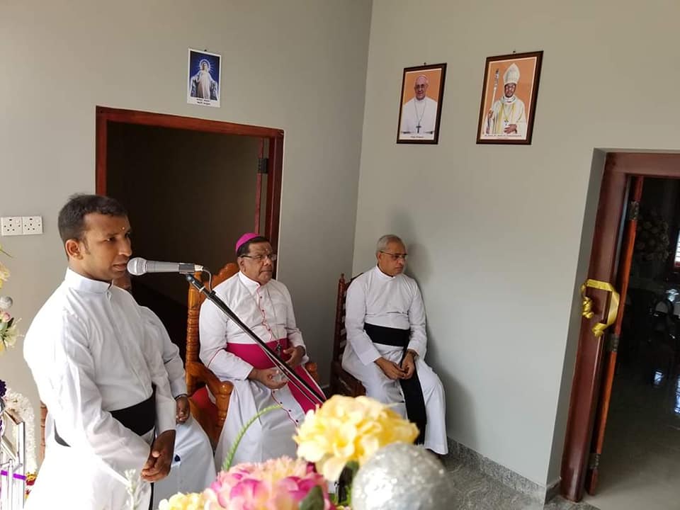 ஆனைக்கோட்டை அடைக்கலநாயகி ஆலய புதிதாக புனரமைப்பு செய்யப்பட்ட பங்குபணிமனை திறப்பு விழா இன்று