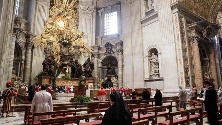 இறந்தவர்களுக்காக செபிக்கும்போது, அது நமக்கும் உதவுகின்றது