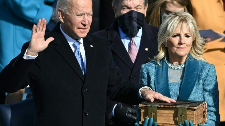 அரசுத்தலைவர் ஜோசப் பைடனுக்கு திருத்தந்தையின் வாழ்த்து