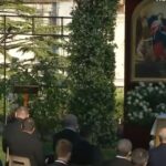 இறை மக்கள் குடும்பமாக இல்லங்களில் அமர்ந்து செபிக்க வேண்டிய இன்றைய  செபமாலைக் கருத்துக்கள்.