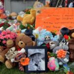 வாழ்வின் நோக்கம் என்பது தன்னையே வழங்குவதில் உள்ளது