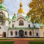 கடவுள் மட்டுமே கொடுக்கக்கூடிய அமைதியை நாம் இறைஞ்சுவோம்