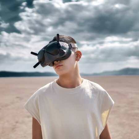 Innovative VR Screen and Control Tech Debuts at CES